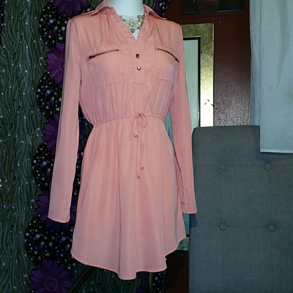 Justify Dresses & Skirts - *HP!* EUC Justify Long Sleeve Coral Mini Dress
